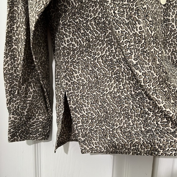 Bellagio button down long sleeve blouse size L - Picture 6 of 8